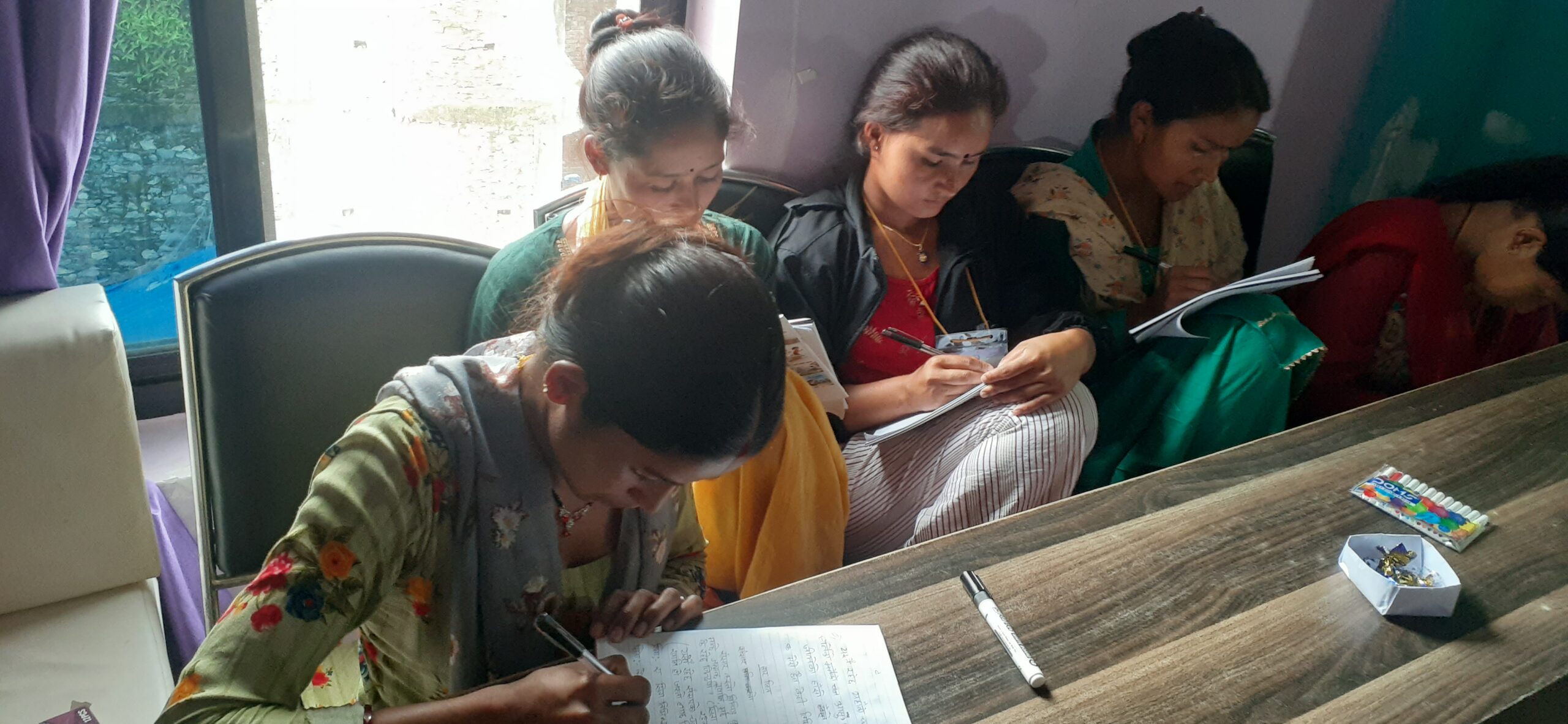 गुणस्तरीय पढाइका लागि  सन्दर्भ सामग्री लेखन कार्यशाला सम्पन्न