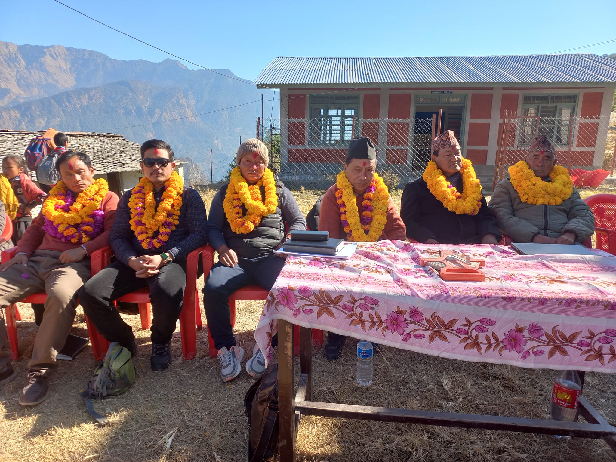पहार ट्रसले गौ बोम बस्त माविमा ८ कोठे अत्याधुनिक भवन बनाउने