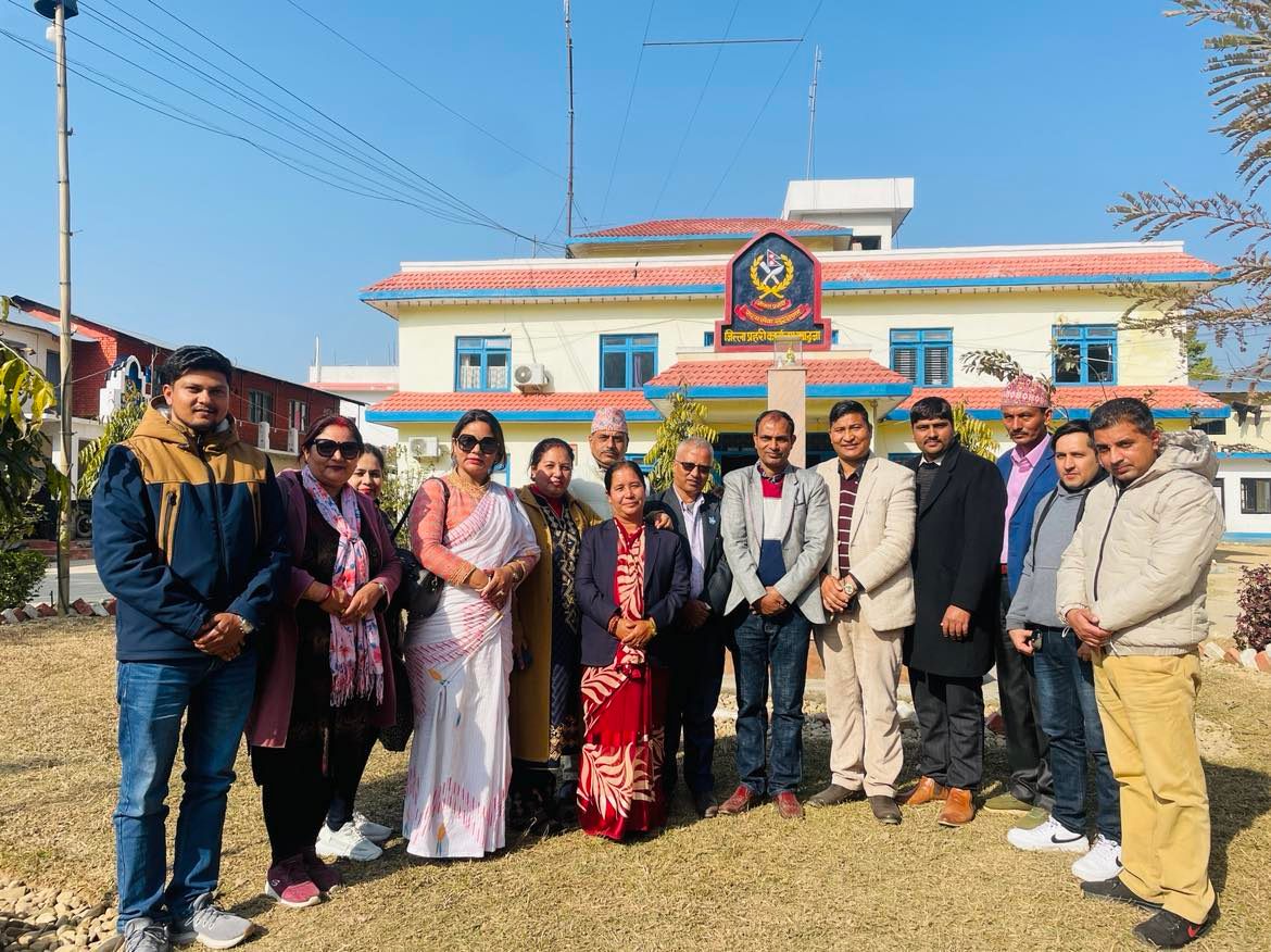 पत्रकार प्रल्हादचन्द्र घिमिरेमाथि दुर्व्यवहार गर्नेहरूले माफी मागे