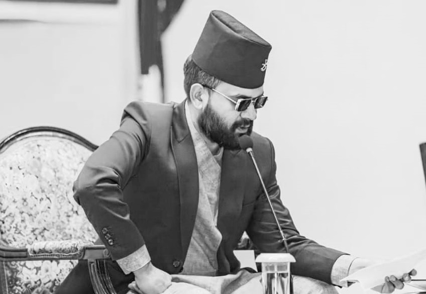 बालेनको चेतावनीः ‘तीन दिन भित्र तार नकाटे हानगर आफैँले काट्छ’