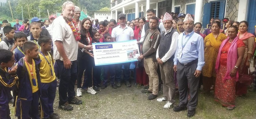 निष्पक्ष माविलाई विदेशी दम्पतीको १५ लाख सहयोग