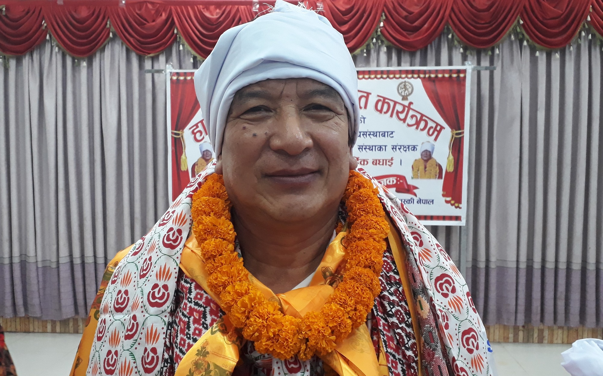गुरुङ चलचित्रका नायक गुरुङलाई सम्मान