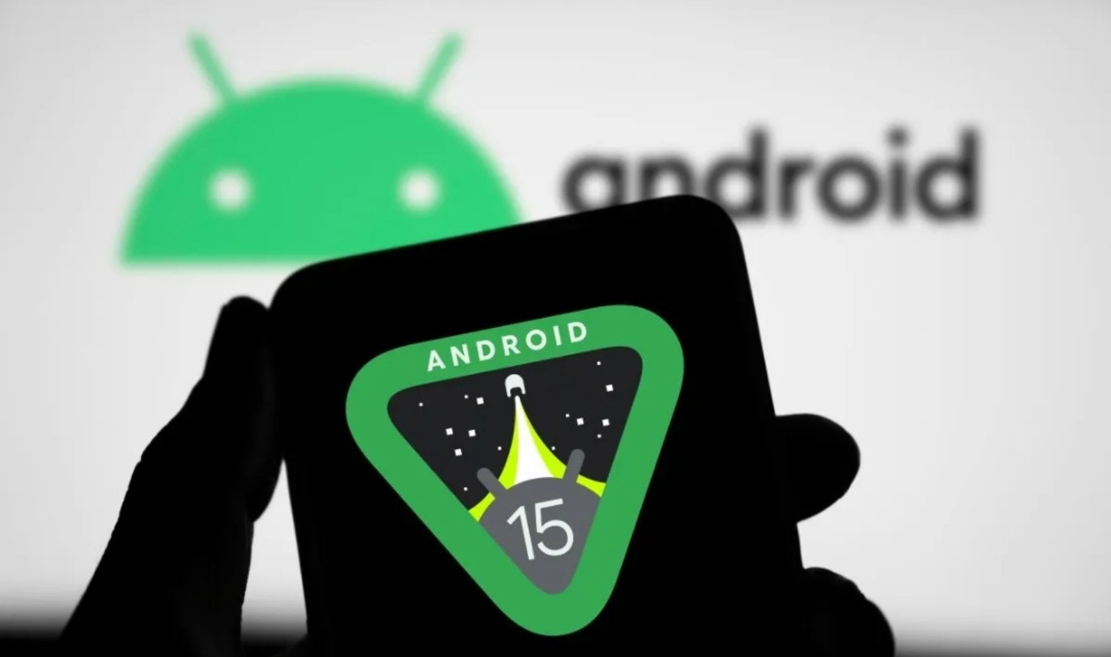 Android 15 Sajikan Informasi Kesehatan Memori Internal Ponsel