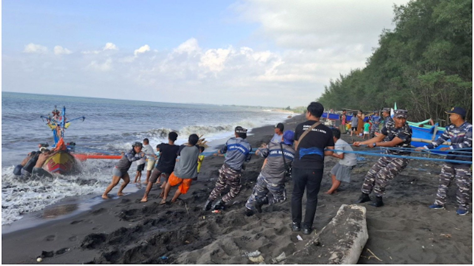 5 Berita Terpopuler: Kabar Duka Datang, TNI AL Bergerak Cepat Mengevakuasi Korban Kecelakaan Laut