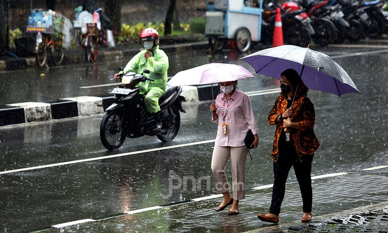 Prakiraan Cuaca BMKG, Hujan Ringan Mengguyur Sebagian Besar Wilayah Ibu Kota Provinsi