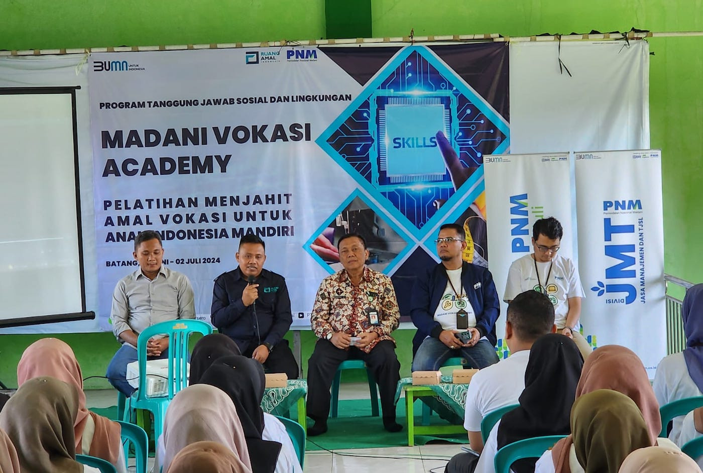 Ruang Amal dan PNM Indonesia Gelar Pelatihan Vokasi untuk Anak-anak Keluarga Prasejahtera