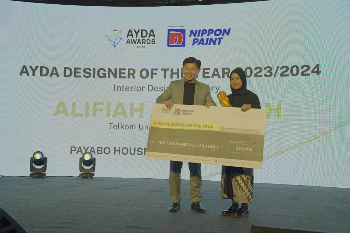 Mahasiswi Indonesia jadi Pemenang Designer of The Year di Ajang AYDA International