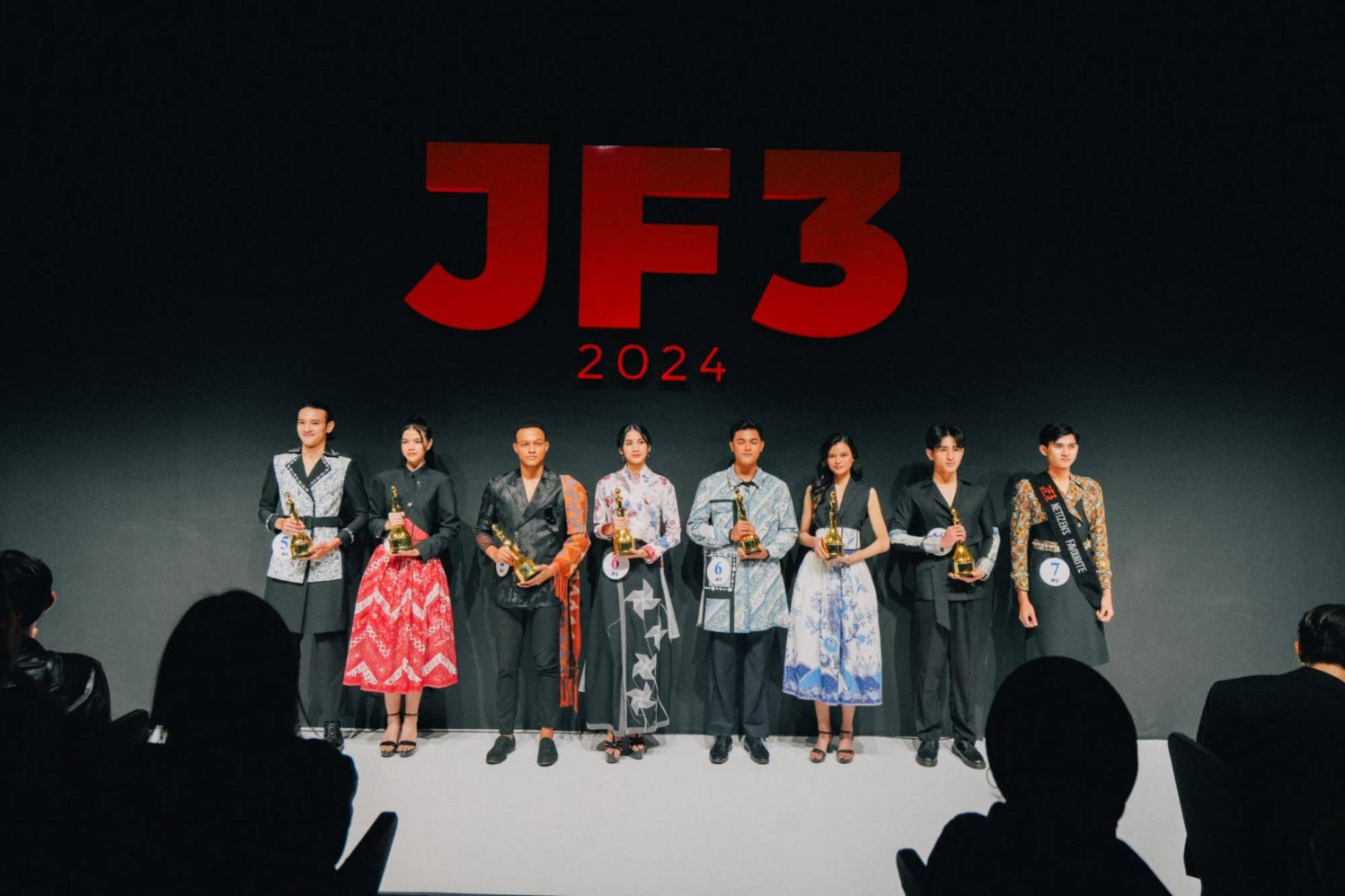 Opening Night JF3 2024: #20YearsContribution Memperkuat Industri Mode Indonesia