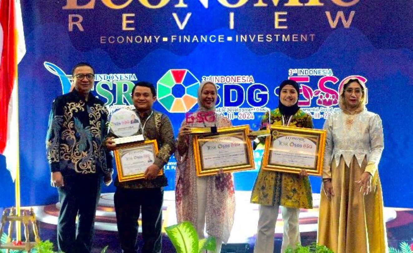 Pelindo Sabet Tiga Penghargaan ‘CSR-SDG-ESG Award VII-2024’