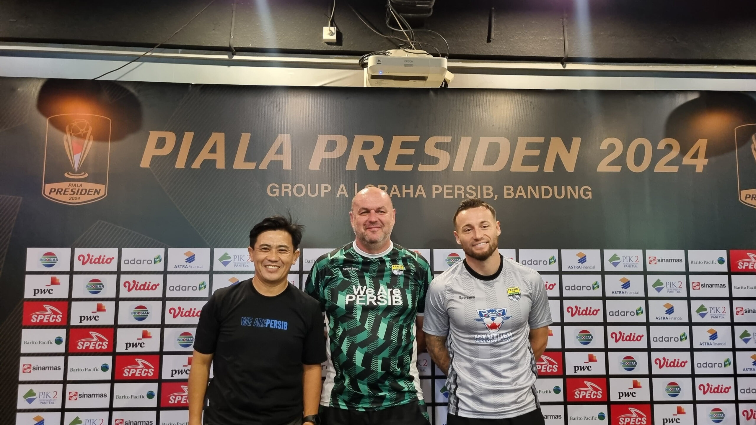 Persib vs Borneo FC: Dimas Drajad dan Tyronne del Pino Belum Main, Bagaimana Gustavo Franca?