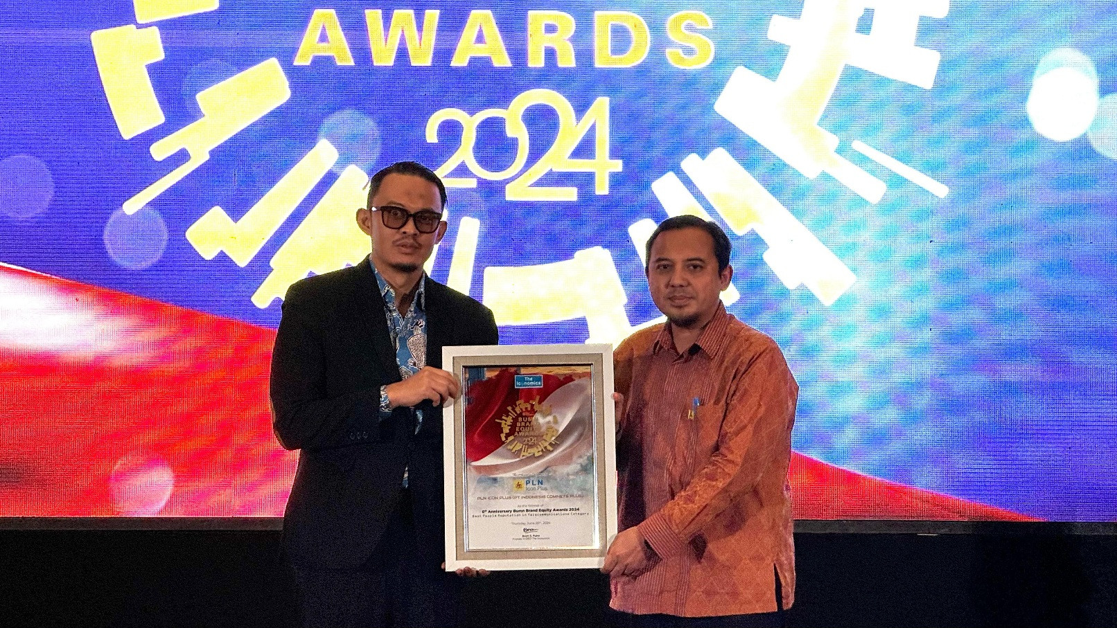 PLN Icon Plus Sabet Penghargaan di 6th Anniversary Indonesia BUMN Awards 2024