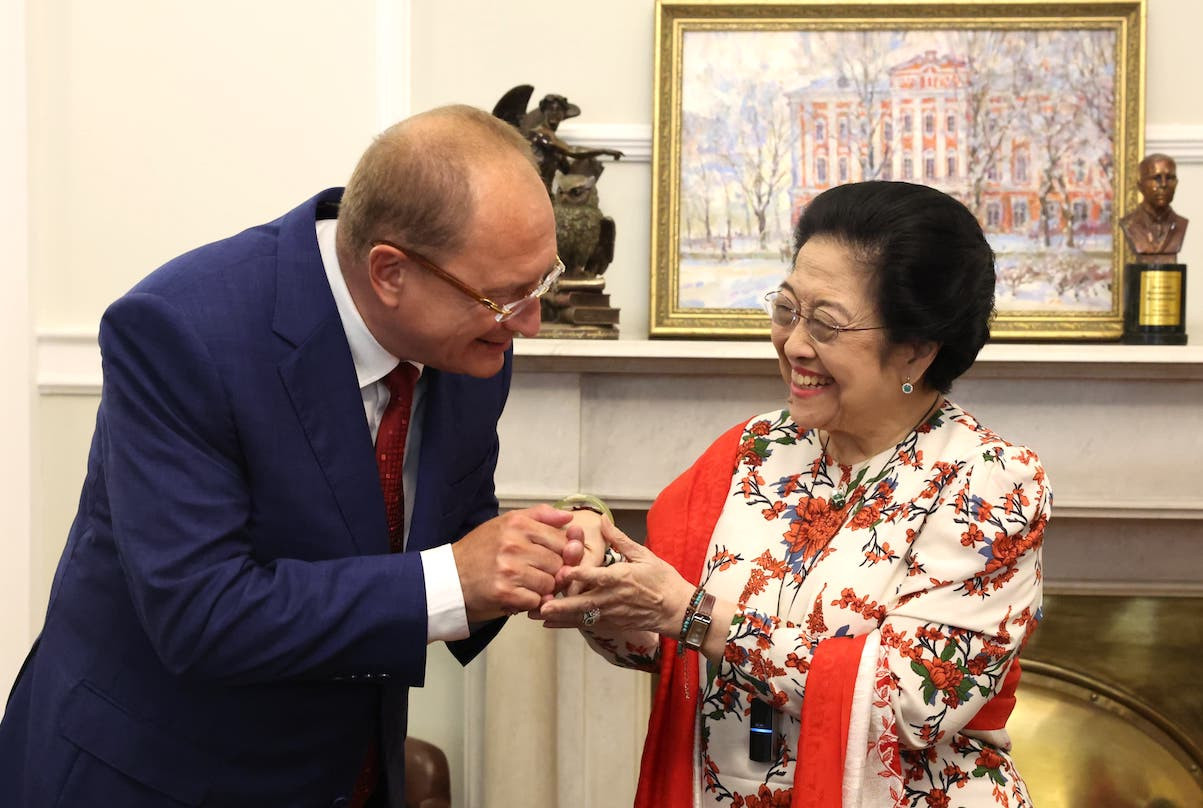 Ikhtiar Megawati Melobi Kampus Tertua di Rusia Bantu Riset Nuklir Indonesia