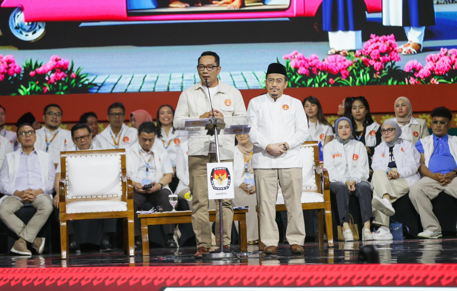 Ridwan Kamil Minta Izin Mencintai Warga Jakarta