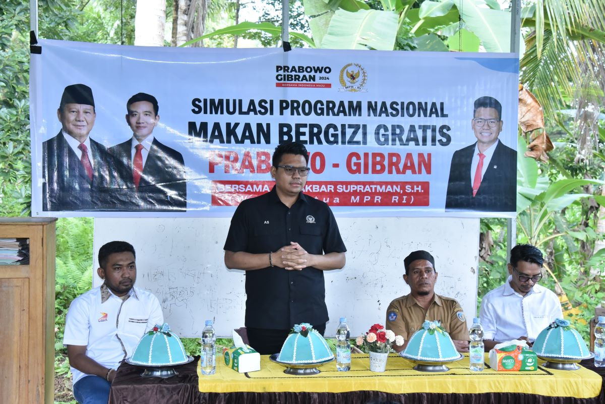 Waka MPR Lakukan Uji Coba Makan Bergizi Gratis di Donggala