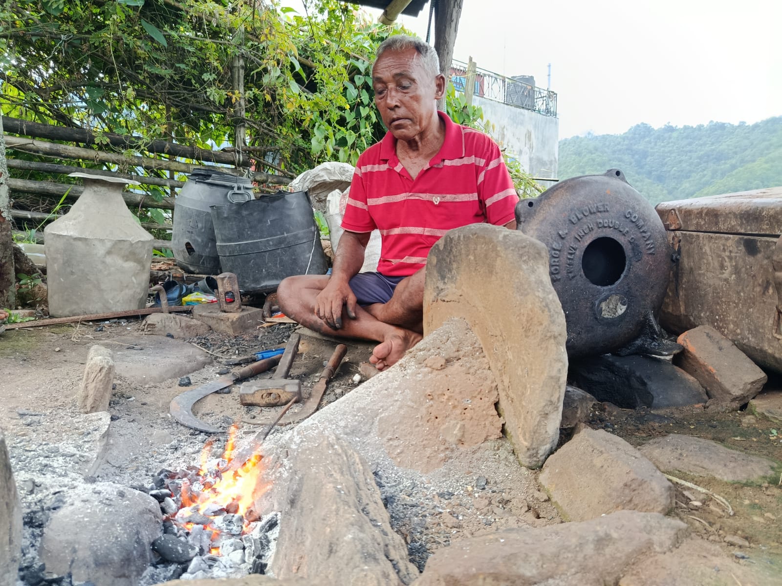 आरनबाट जिविकोपार्जन गर्दै भिम बहादुर विक।