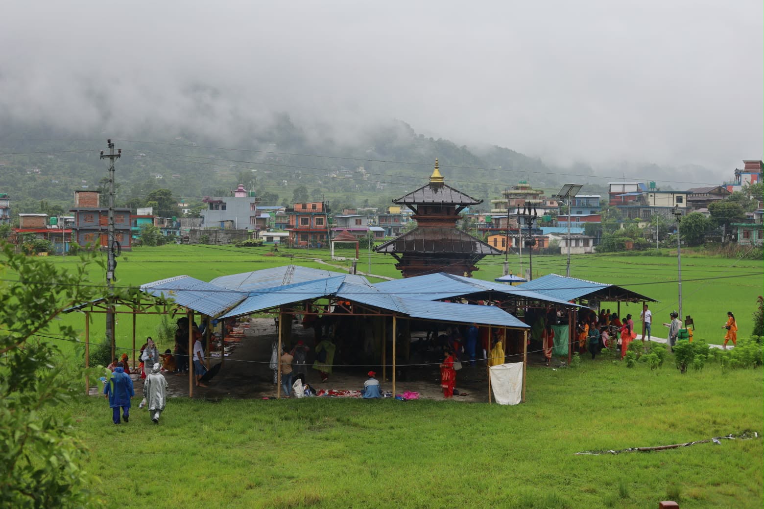 श्रावणको तेस्रो सोमबार ईशानेश्वर महादेव मन्दिरमा भक्तजनको भिड, १ लाख २० हजार दान संकलन।