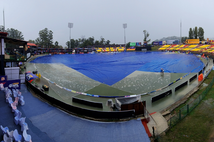 त्रिवि क्रिकेट मैदान जलमग्न,आजका दुवै खेल अन्योलमा